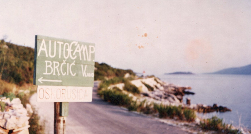 Camp Oskorusica road sign - banner